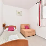 Welcoming With Garden *