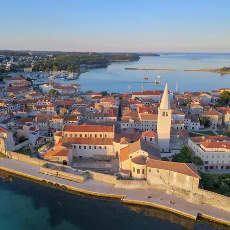 Apartment Welcoming With Garden Porec