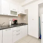 Welcoming With Garden * Poreč