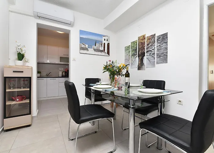 Welcoming With Garden